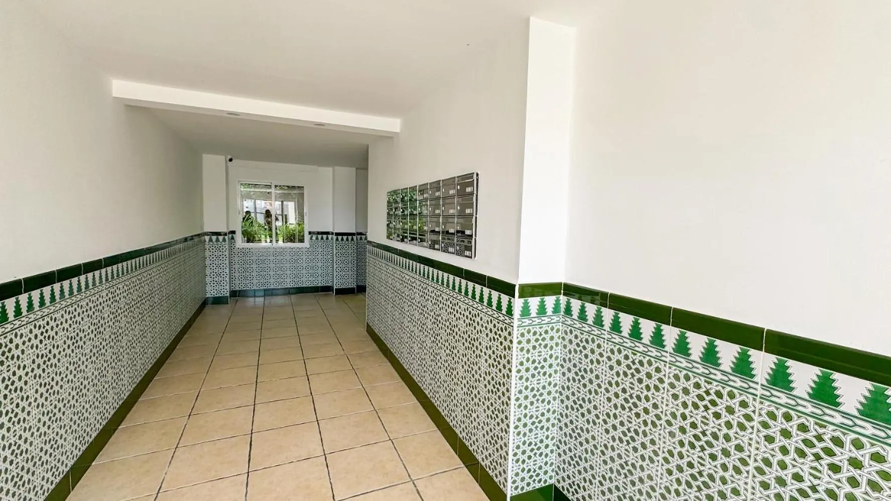 Apartamento Hawaii 1St Floor Burriana, Nerja 0*,  España